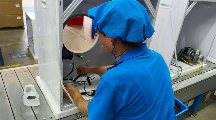 一機多能，呵護全家衣物