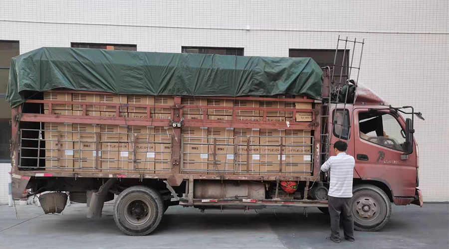 15天,金環電器順利完成電商客戶的內衣干衣機出貨 15天,金環電器順利完成電商客戶的內衣干衣機出貨