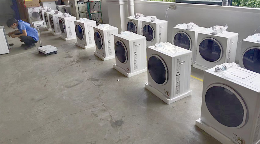 金環電器的北美客戶認真嚴謹地開展小型烘干機驗貨 金環電器的北美客戶認真嚴謹地開展小型烘干機驗貨